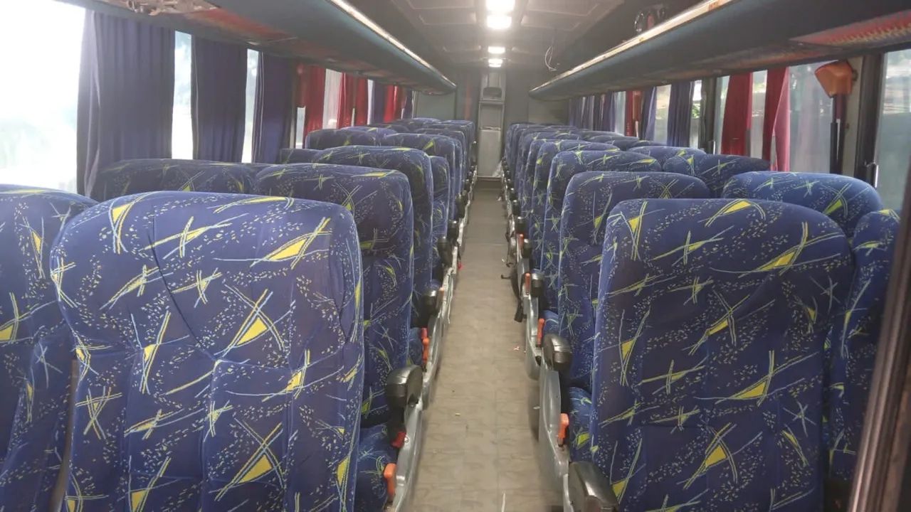 Onibus rodoviario com ar condicionado  - Foto 2