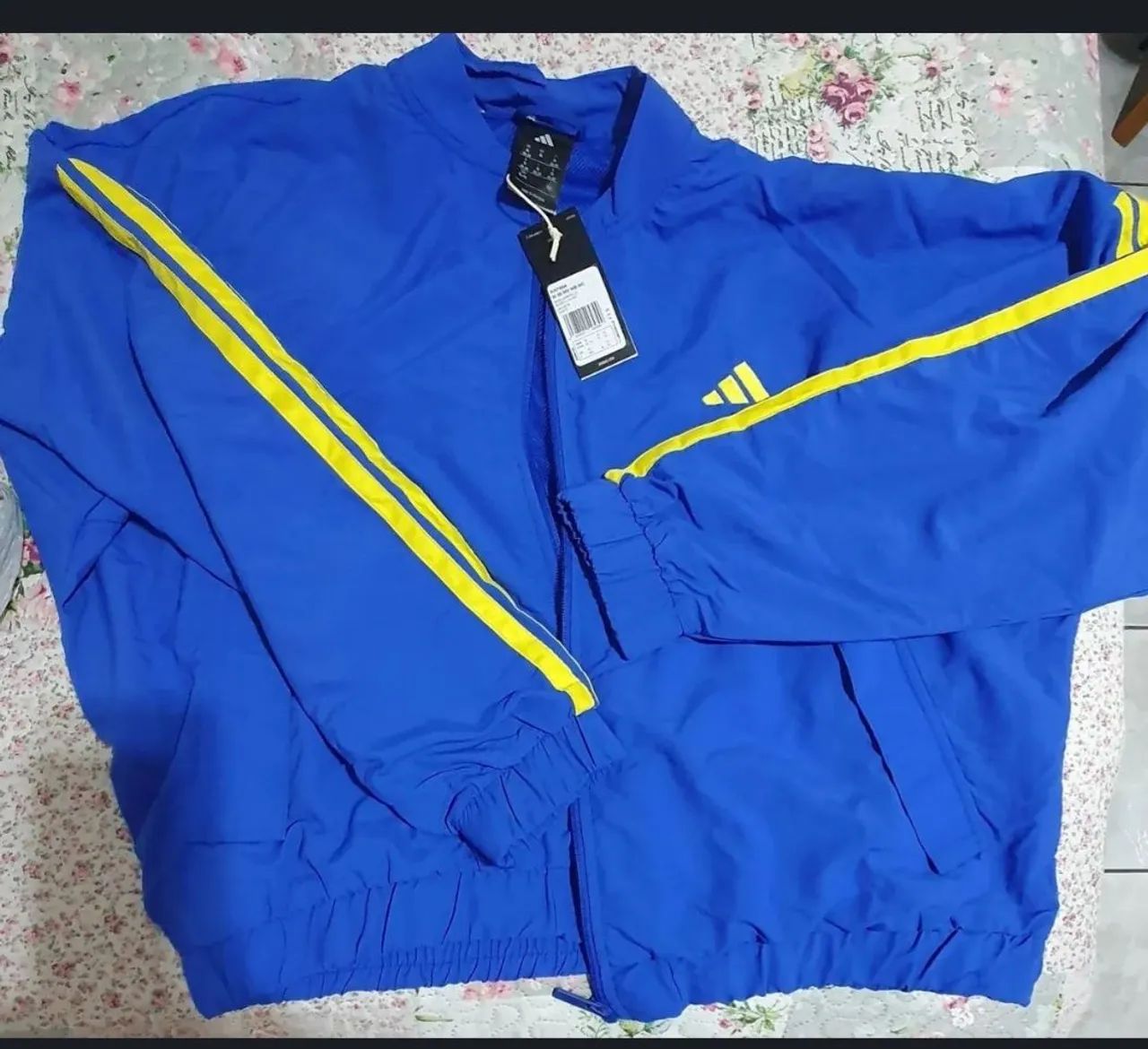 Jaqueta e tênis Adidas - Foto 2