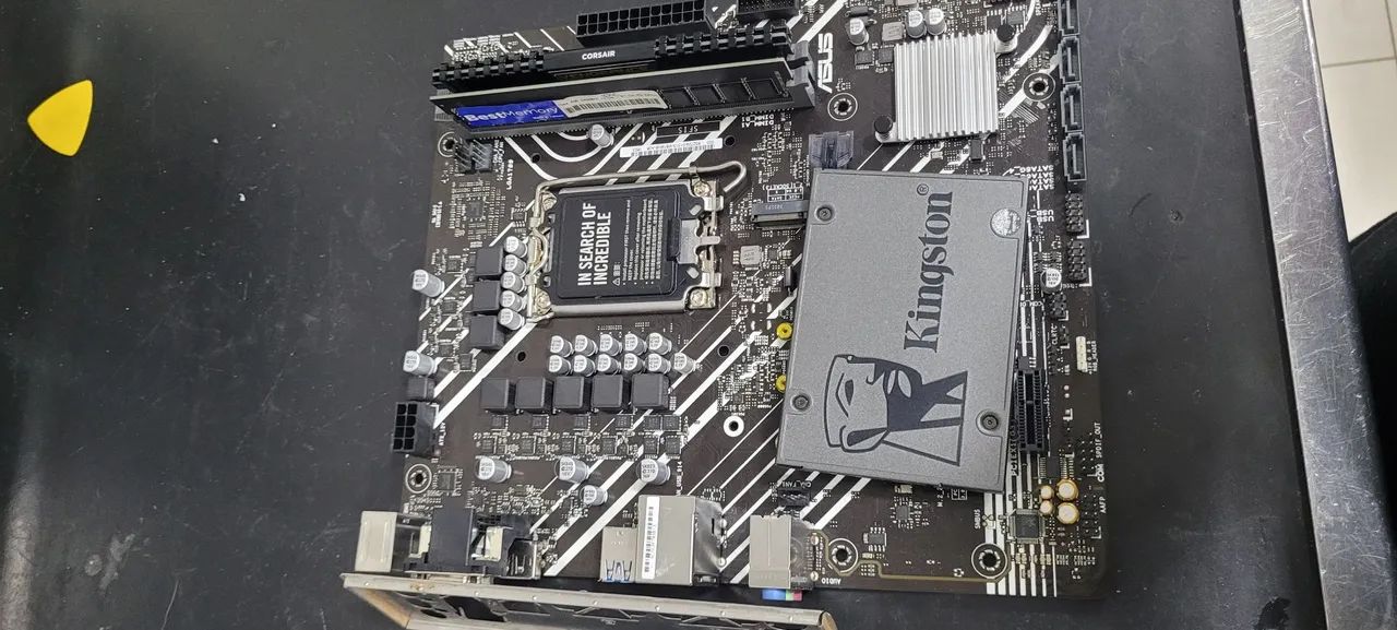 KIT: PLACA MÃE  + MEMÓRIAS  RAM + SSD