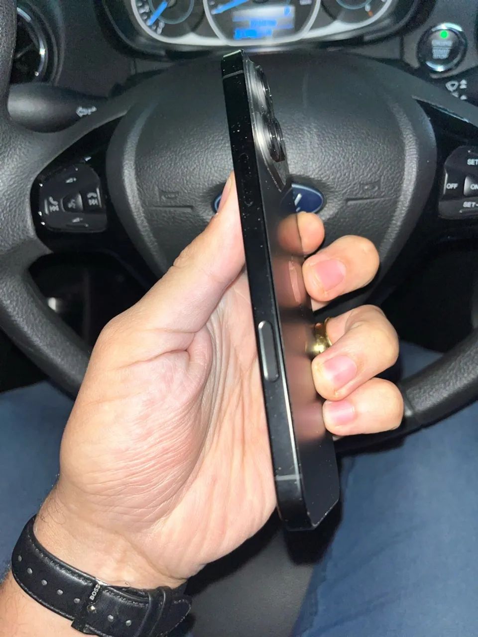 iPhone 16 Pro Max - Foto 4
