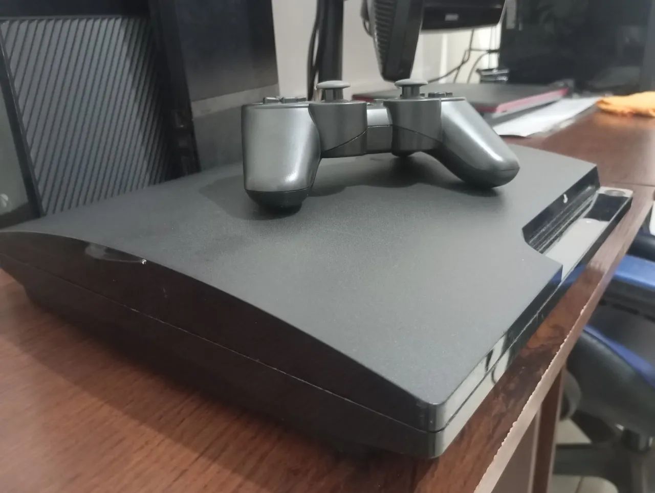 Playstation 3 slim hen