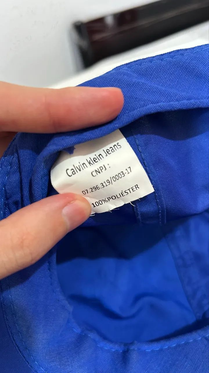 Boné Calvin Klein Swimwear Azul Bic ? Estilo e Praticidade! - Foto 3