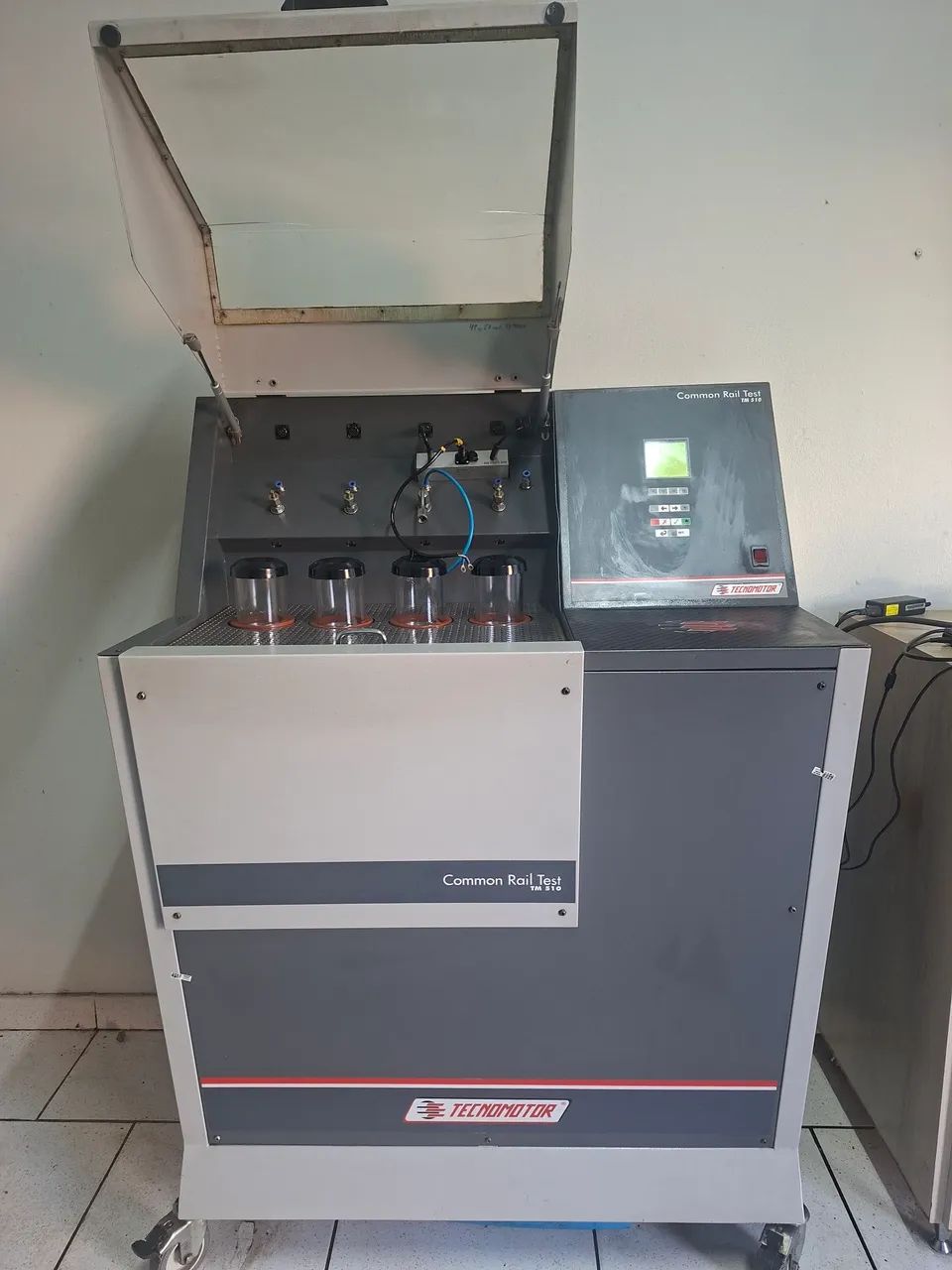 Vendo bancada de commo rail tecnomotor 510 - Foto 5