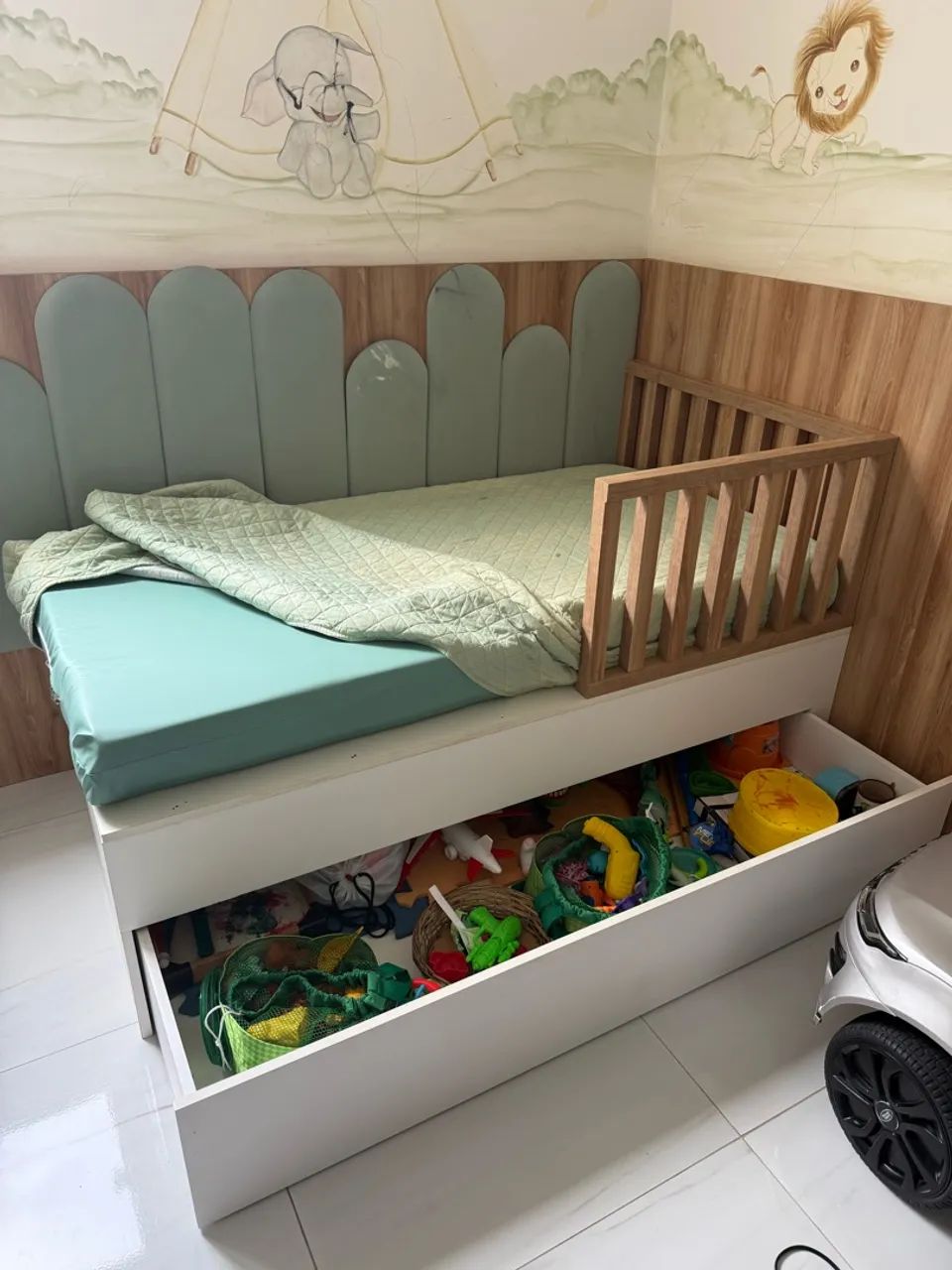 Cama infatil - c colchão 