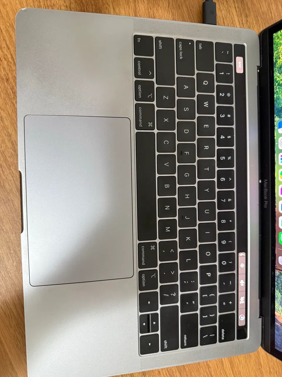 MacBook Pro 13 2019 | i5 Quad-Core | 8GB RAM | SSD 256GB