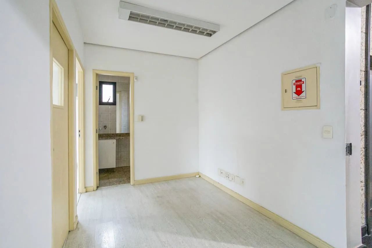 Sala comercial na Rua Traipu, 114 - sala 61  45 m²