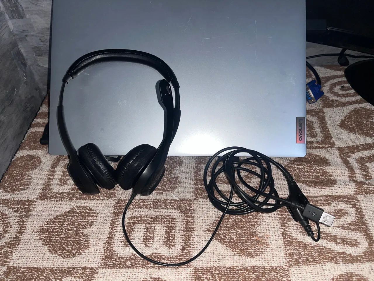 Headset Logitech H390 original, em excelente estado e pouquíssimo uso.