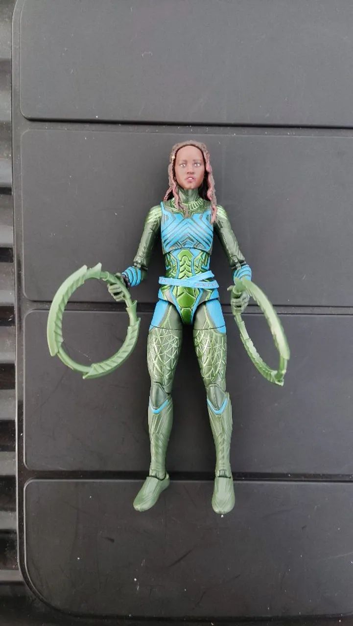 Nakia Marvel Legends Boneco Figura Original Hasbro Usado