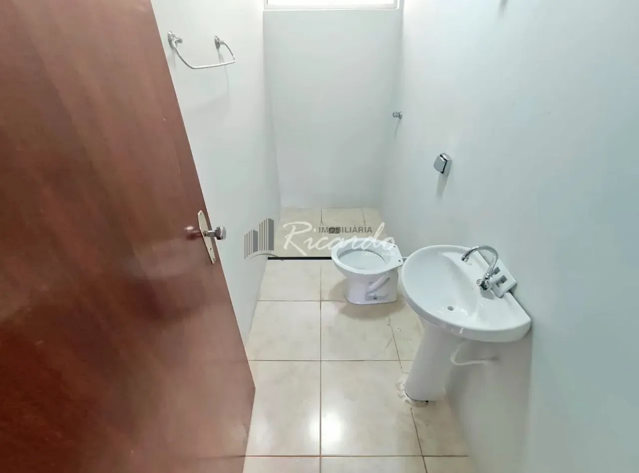 Comercial para Locação 207M², Centro, Arapongas - PR - Foto 2
