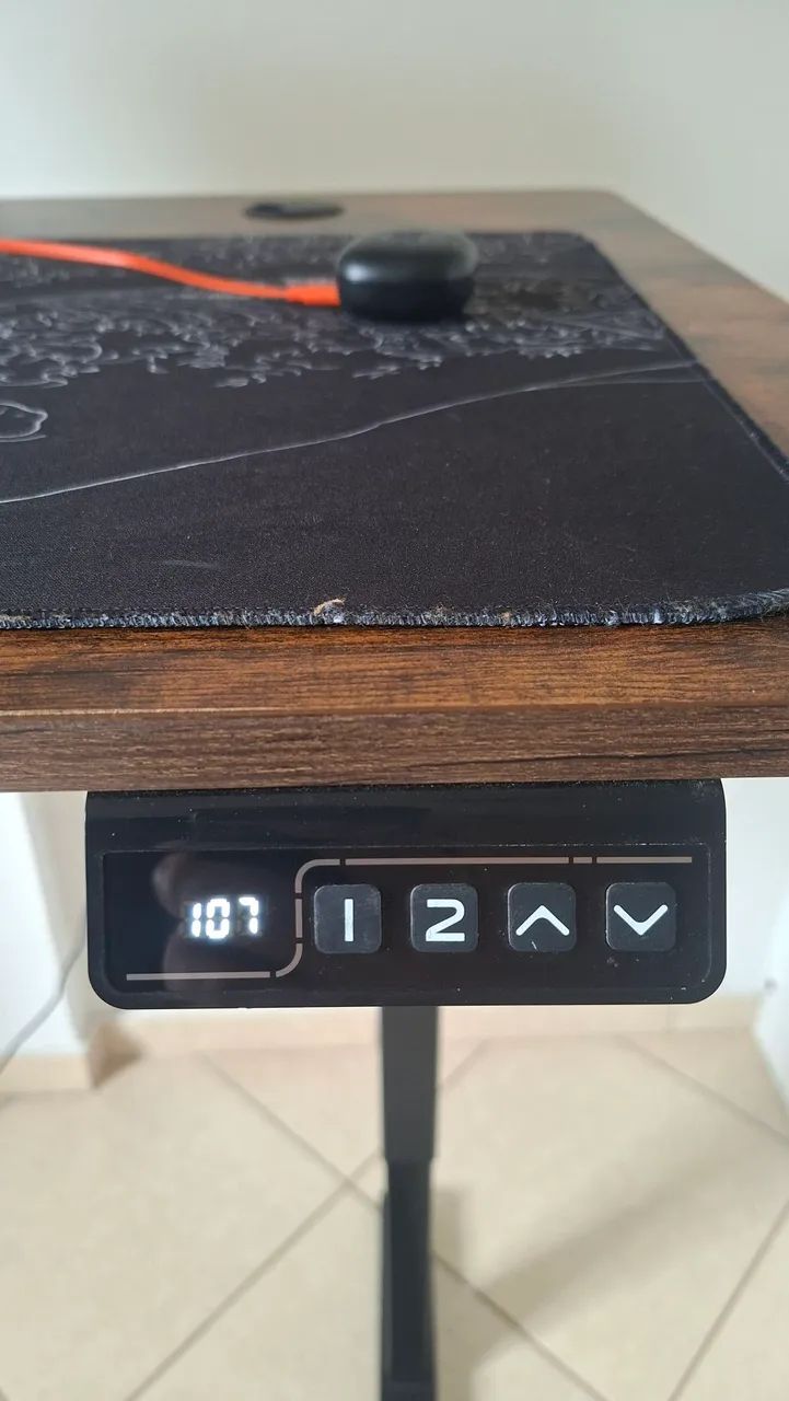 Mesa escritório com regulagem elétrica 120x60 - Foto 2