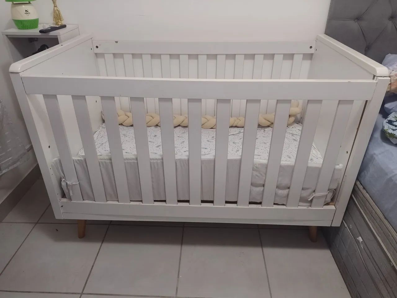 Vendo berço + colchão 