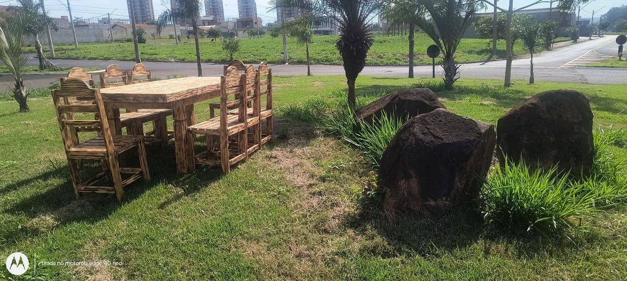 Mesa Rustica de madeira pinus  - Foto 4