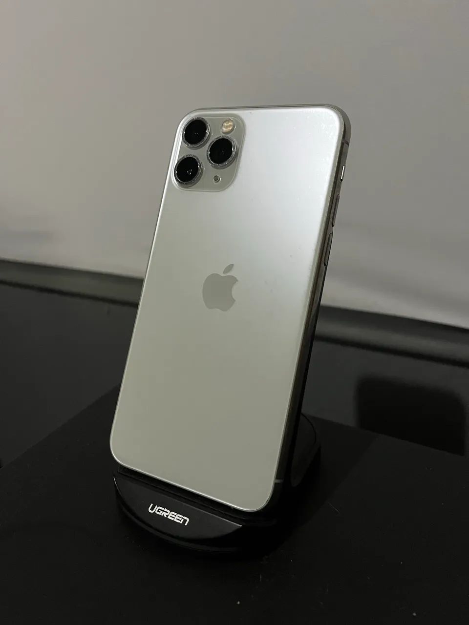 iPhone 11 Pro 256gb branco impecável. - Celulares e Smartphones