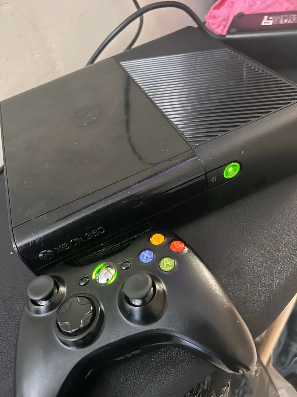 Vendo Xbox 360 (desbloqueado)  - Foto 2