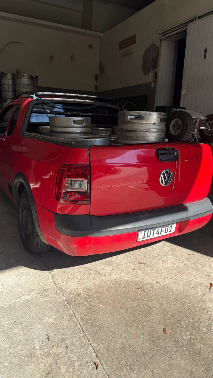 Volkswagen Saveiro 1.6 MI Total Flex 8V CE 2014 - Foto 2