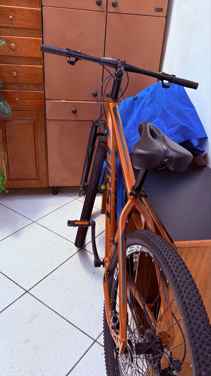 Bicicleta aro 29 FIRST - Foto 4