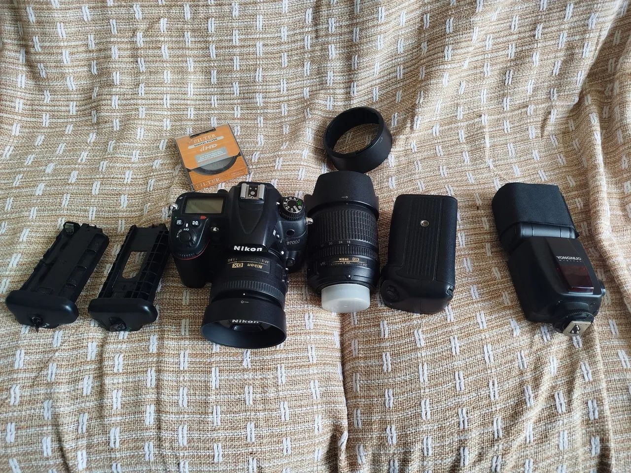 Camera Nikon D7000 com acessórios  - Foto 3