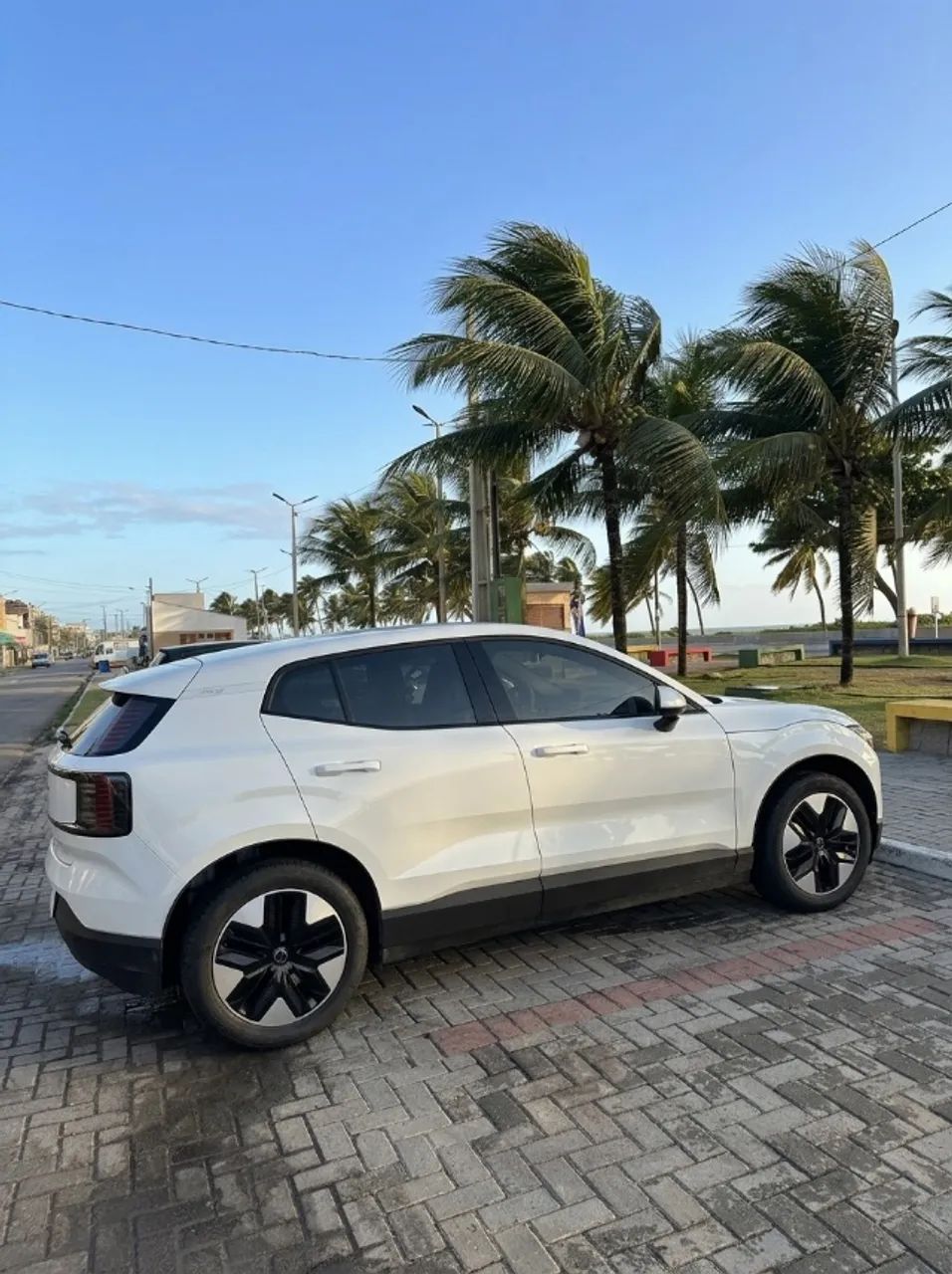 Volvo EX30 E40 Core (elétrico) 2024 - Foto 3