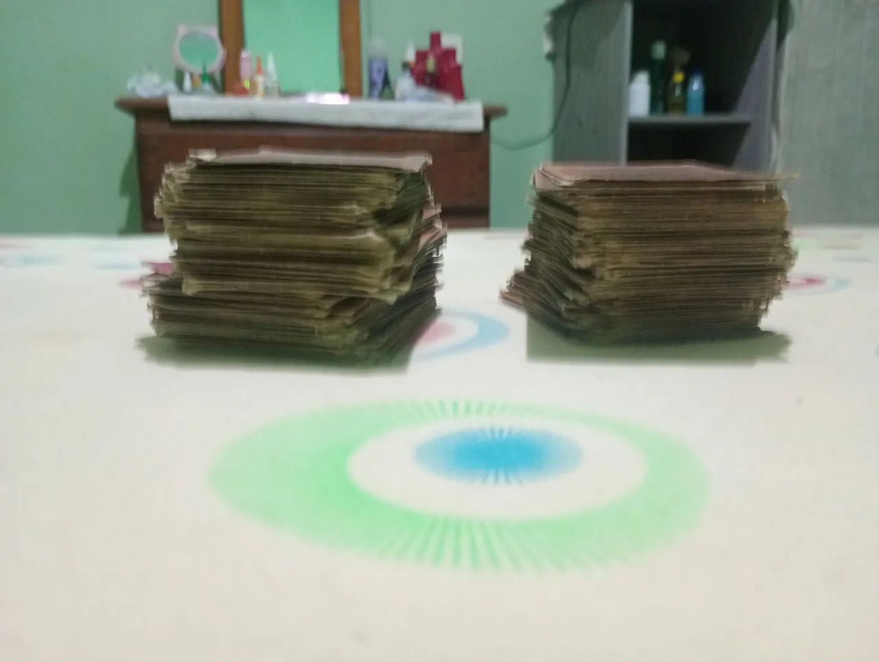Mais de 200 cartas de yu-gi-oh - Foto 2