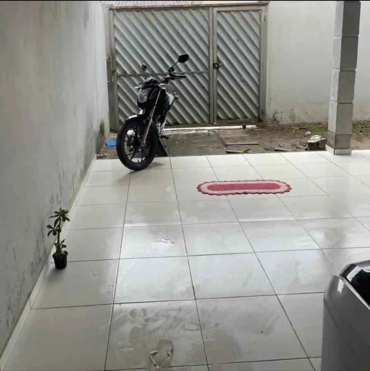 Micaela- Vendo casa na Pedreira 