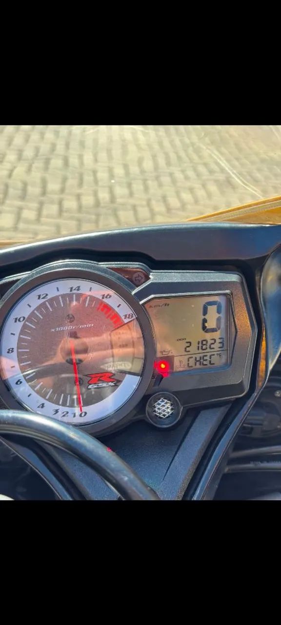 Suzuki Gsx-R srad 600   - Foto 4