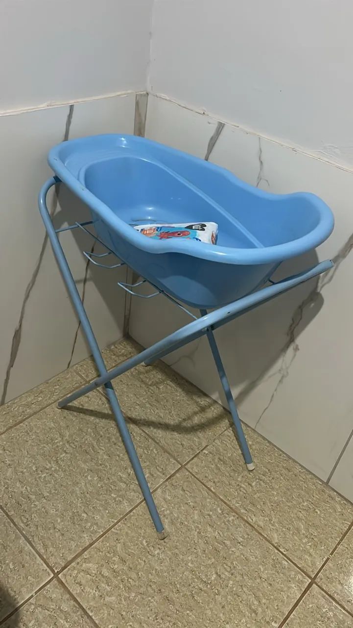 Banheira com suporte