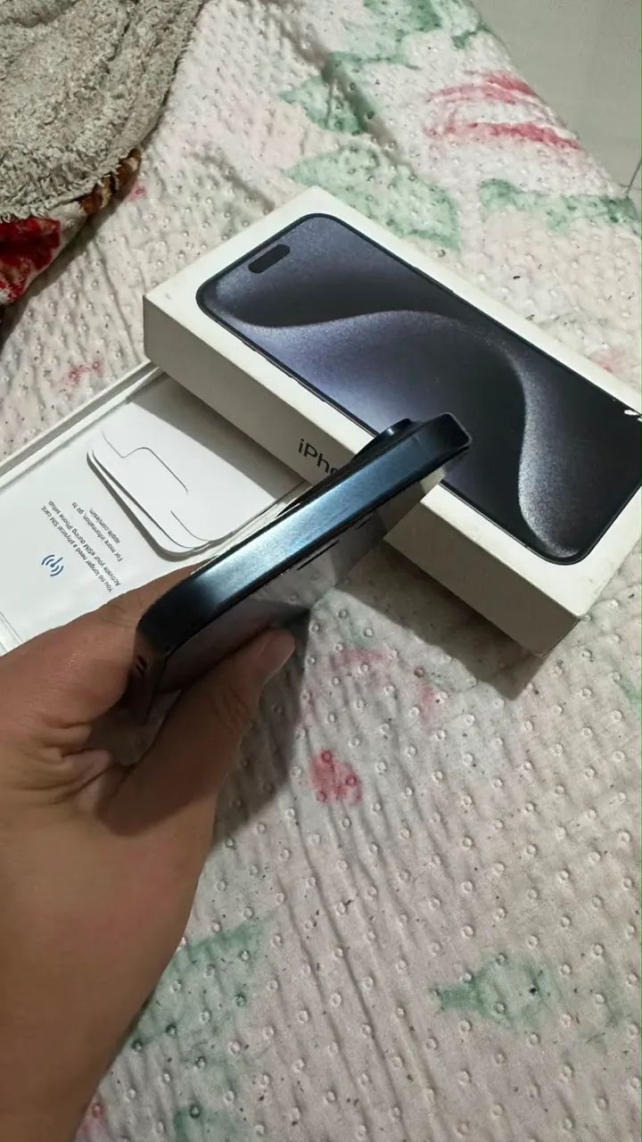 iPhone 15 pro Max titanium 