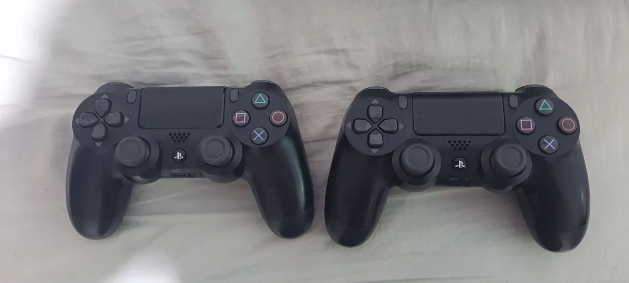 Playstation 4 - Foto 4