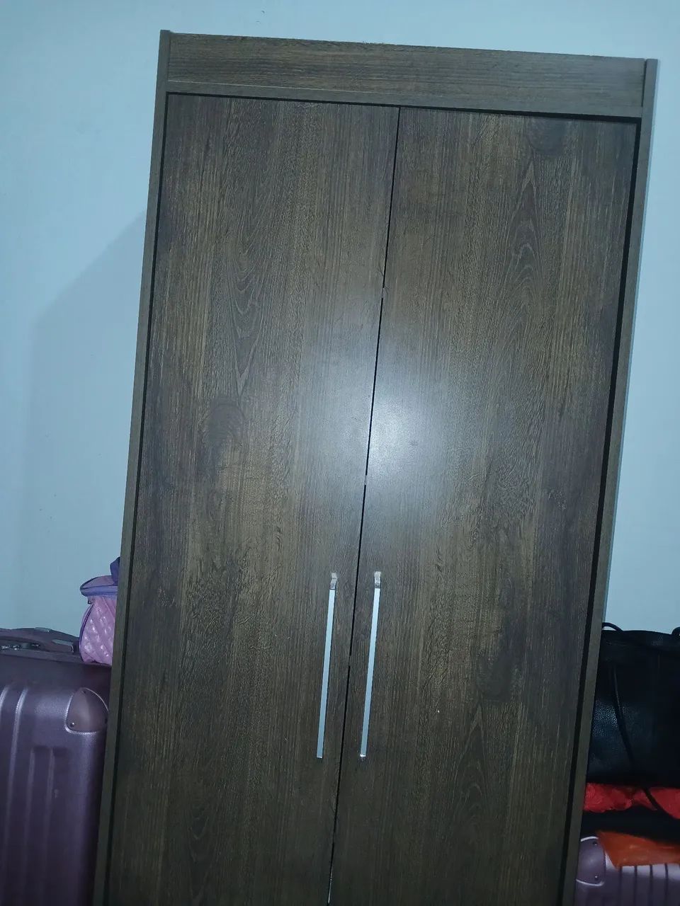 Vendo Guarda Roupa Multiuso 
