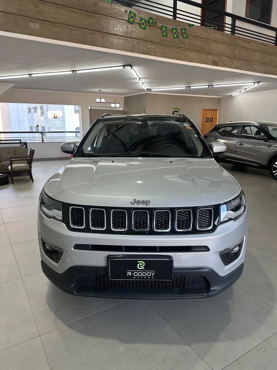 Jeep Compass Longitude 2.0 4X2 Flex 16V Aut. 2018 - Foto 2