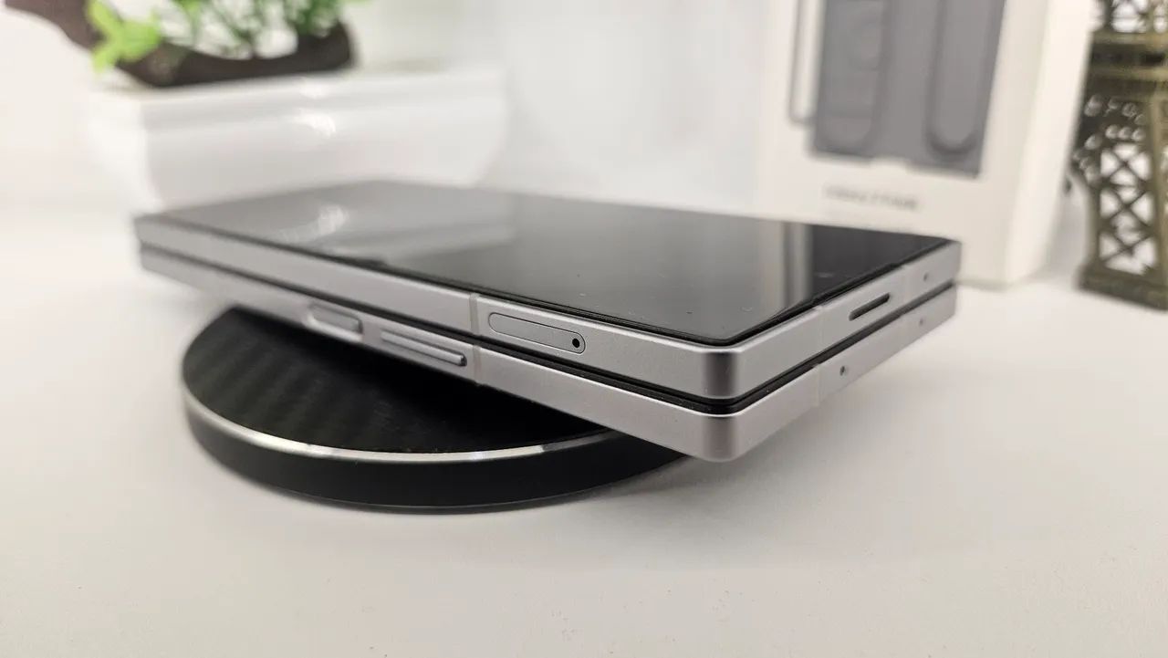 Samsung Galaxy Z fold 6 impecável  - Foto 3