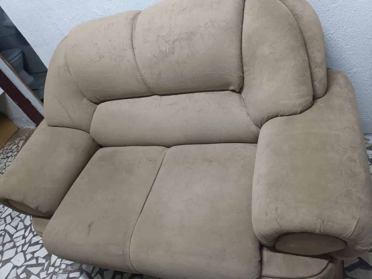 IMPECCABLE 2-SEATER SOFA65138123085315120