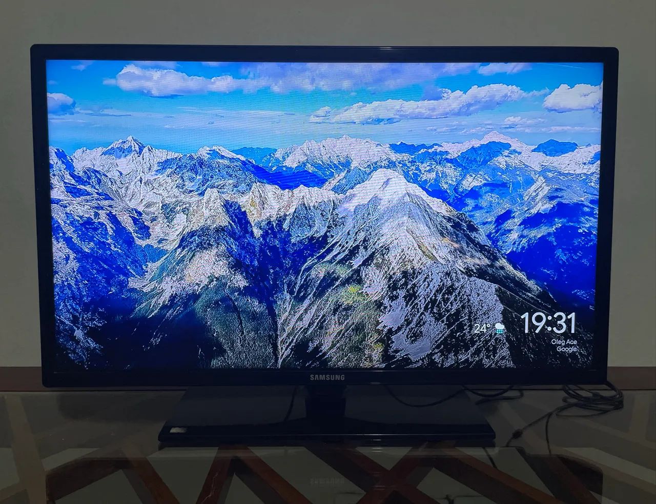 TV Samsung 32 polegadas (Funcionando / Detalhe na Imagem)