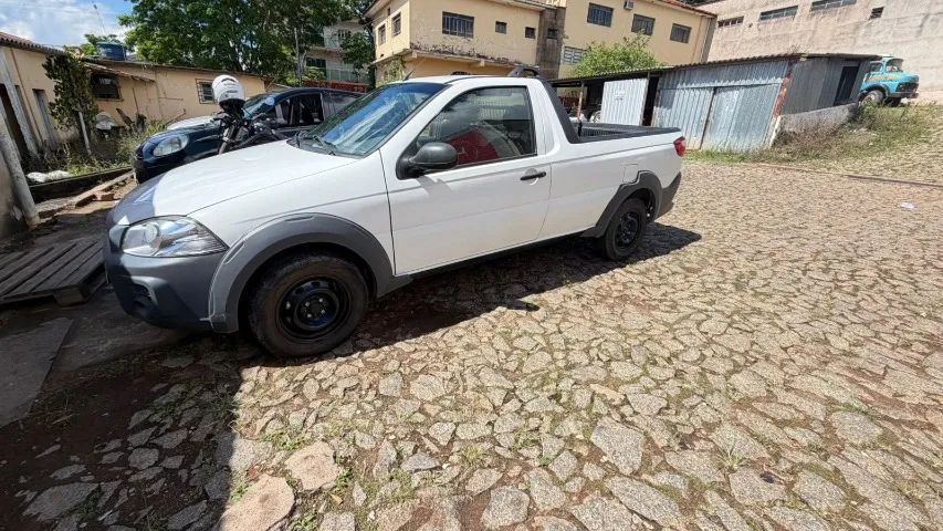 Fiat Strada Working Hard 1.4 Fire Flex 8V CS 2019 - Foto 2