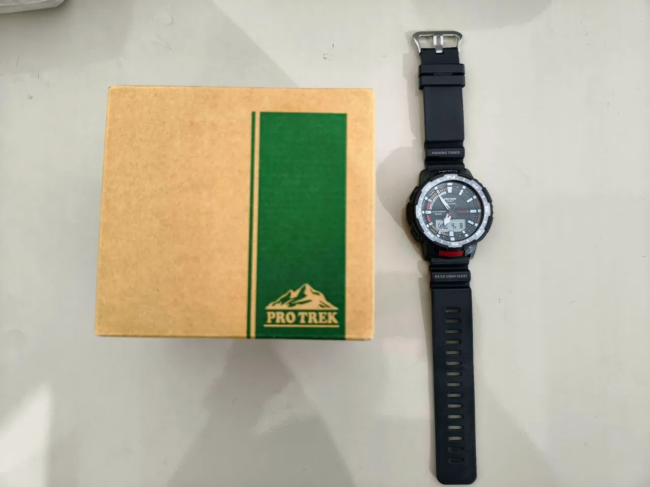 Relógio Casio Protrek PRT B-70 1CR na caixa