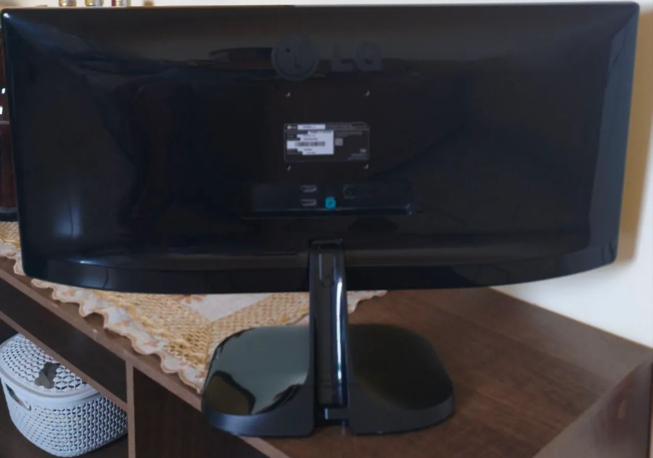 Monitor LG UltraWide 25  - Foto 2