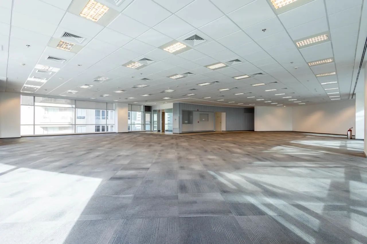 Sala comercial na Rua dos Pinheiros, 1673  528 m² - Foto 2
