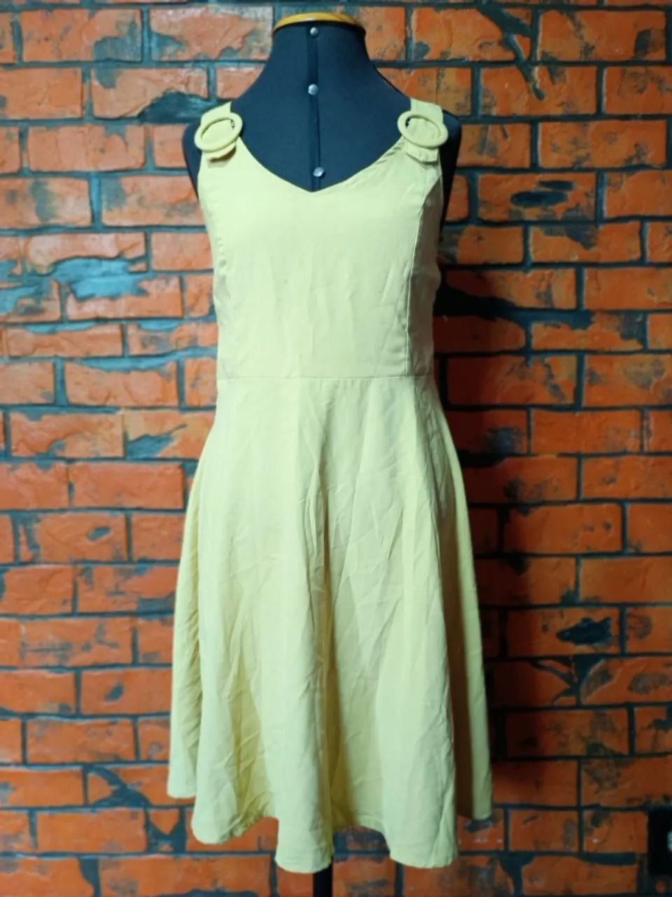 Vestidos, saias e blusinhas no precinho. - Foto 5