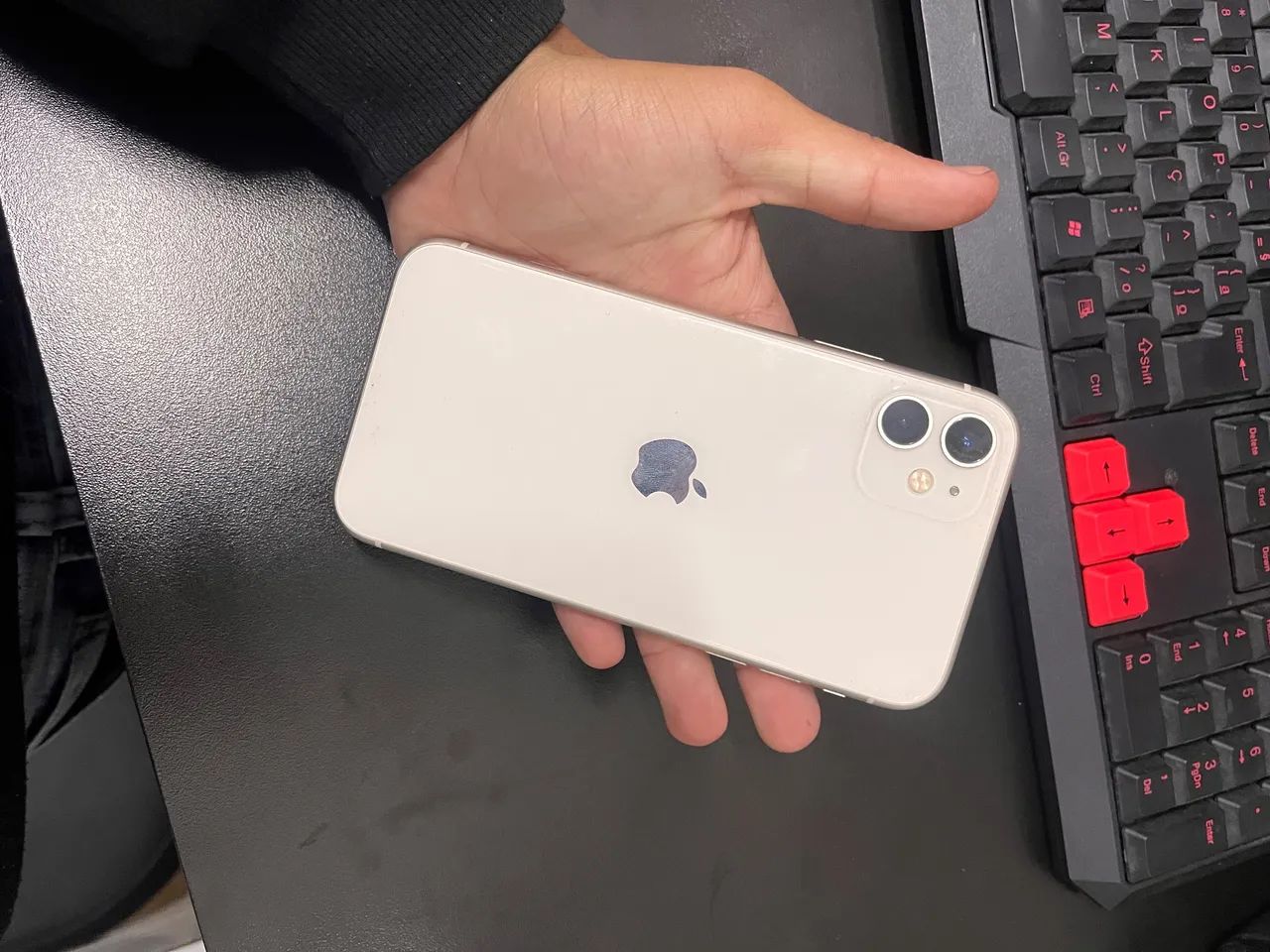 iPhone 11 70% 128gb em ótima qualidade em perfeito estado  - Foto 2