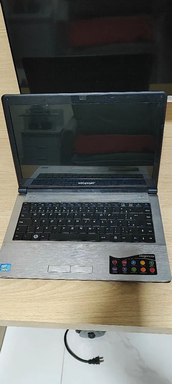 Notebook Megaware Vostro - Foto 2