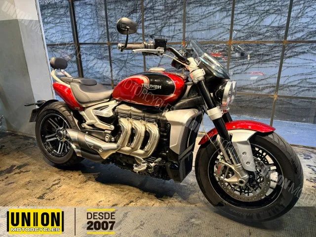 TRIUMPH ROCKET III GT