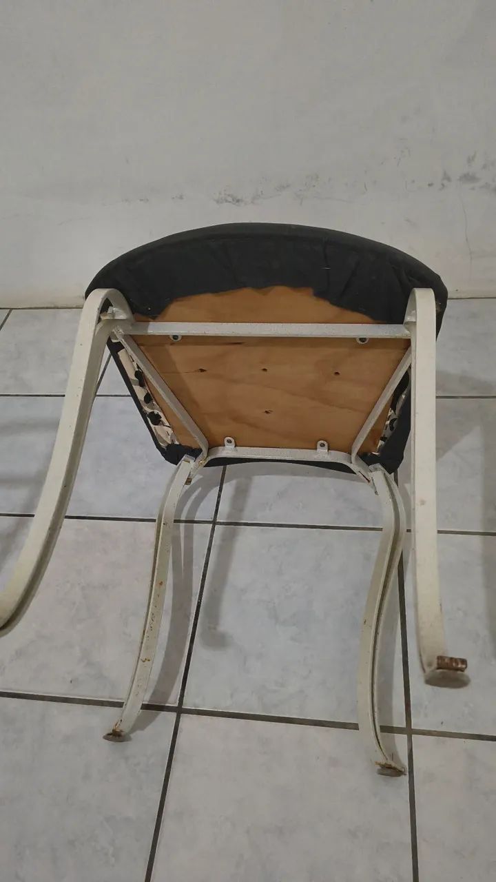 Cadeiras de metal - Foto 3