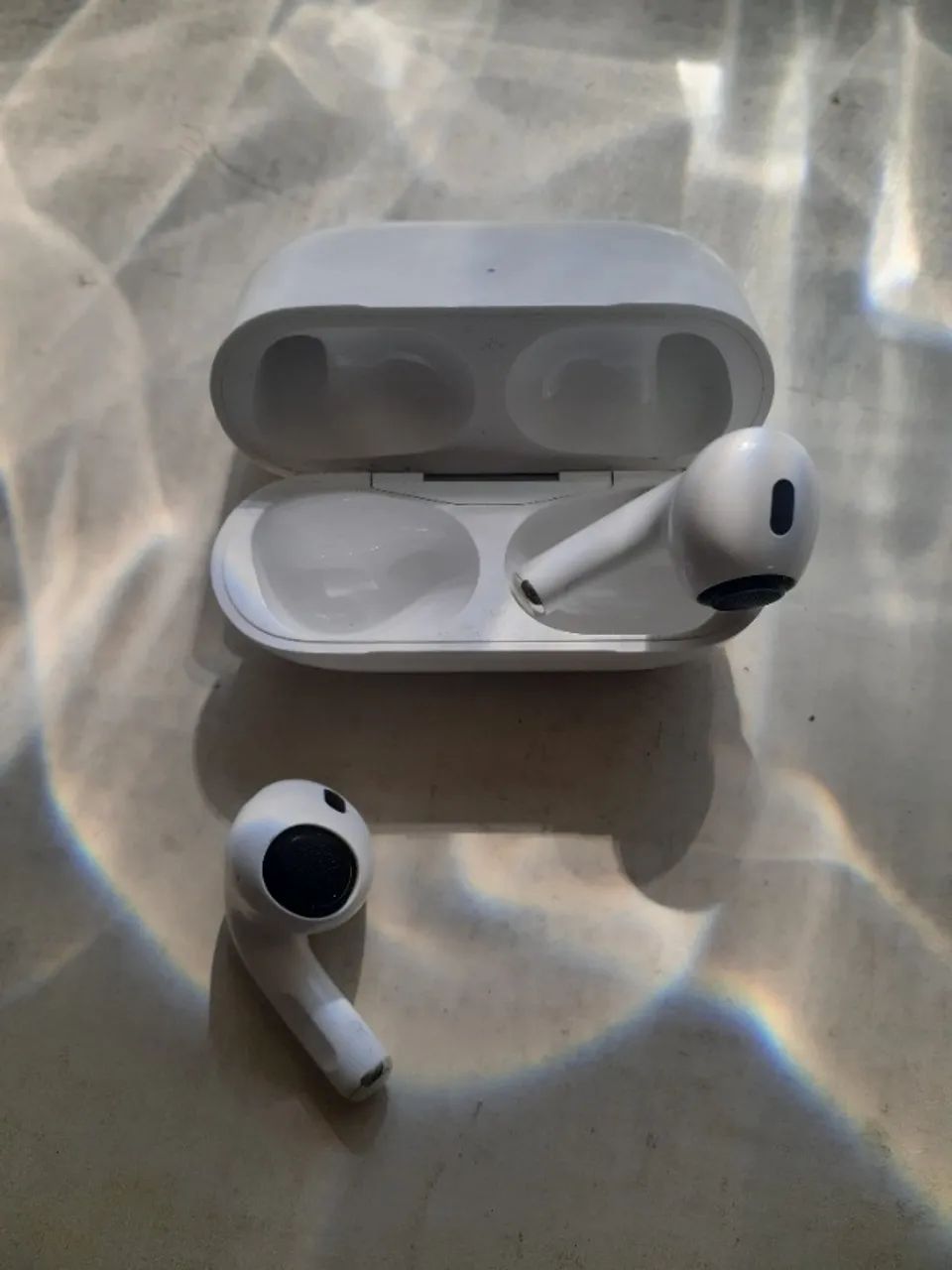 AirPods Pro 3 (sem borrachinha) Original - Fones de Ouvido - Santa