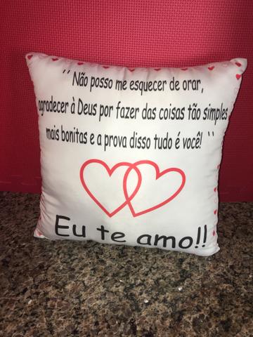 Almofada dia dos namorados 36 x 36 + caneca