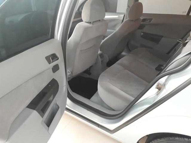 Gm - Chevrolet Vectra 2.0 Sedan Elegance 2006 completo - Foto 2