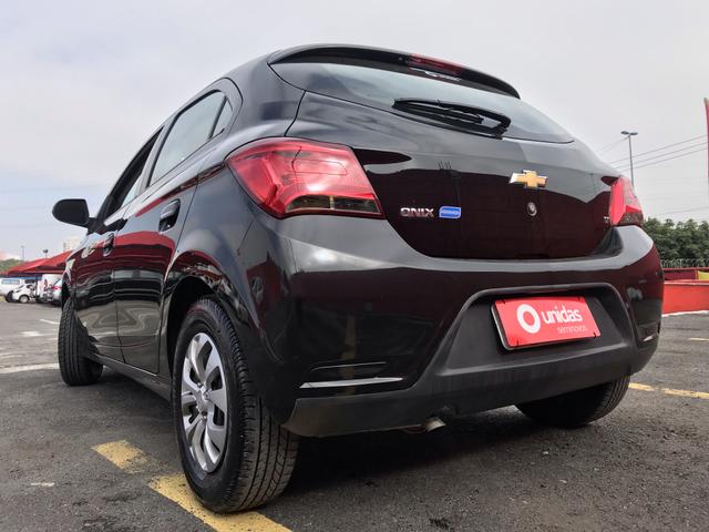 Onix Lt 2018 1.0 - Foto 3