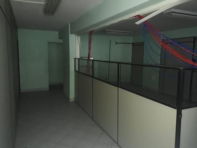 Lojão de 850m2 c/ Sobreloja e 2 Vagas no Ed. Marco, Centro - Direto com Proprietário - Foto 8