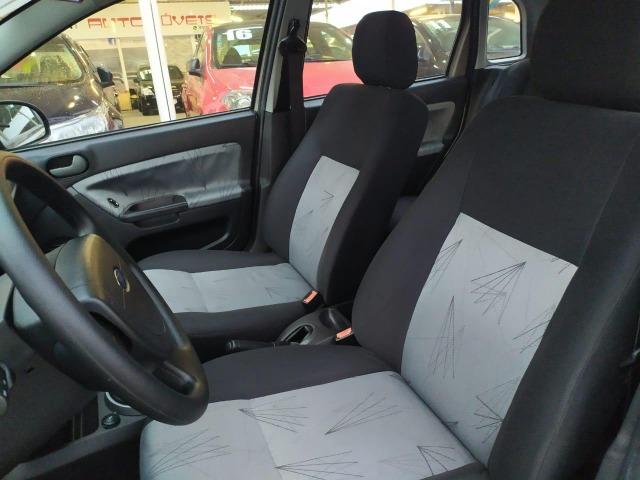 Ford Fiesta hatch 1.6 Completo Oportunidade - Foto 12