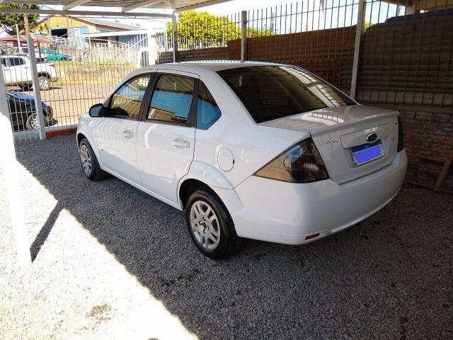 Ford Fiesta Sedan SE 1.6 ano 2014 - Foto 4