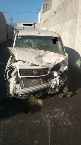 Oportunidade Fiat Doblo Attractiv 1.4 - Foto 2